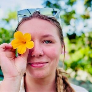 Meet your Posher, Eilee